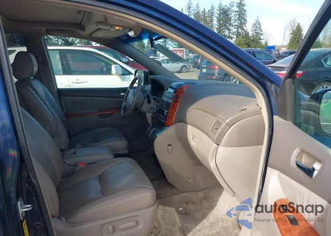 2007 Toyota Sienna Xle из США, поврежденный, VIN 5TDBK22C27S007321